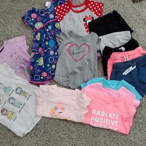 Lot of 3T (some 4T) girls